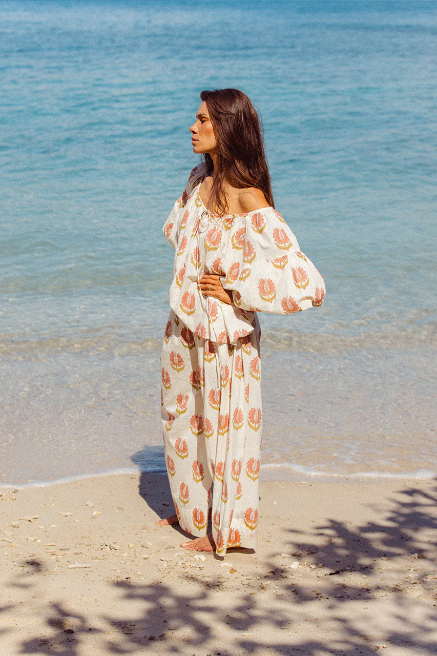 Ria Blouse ~ Strawberry Cream - Image 3